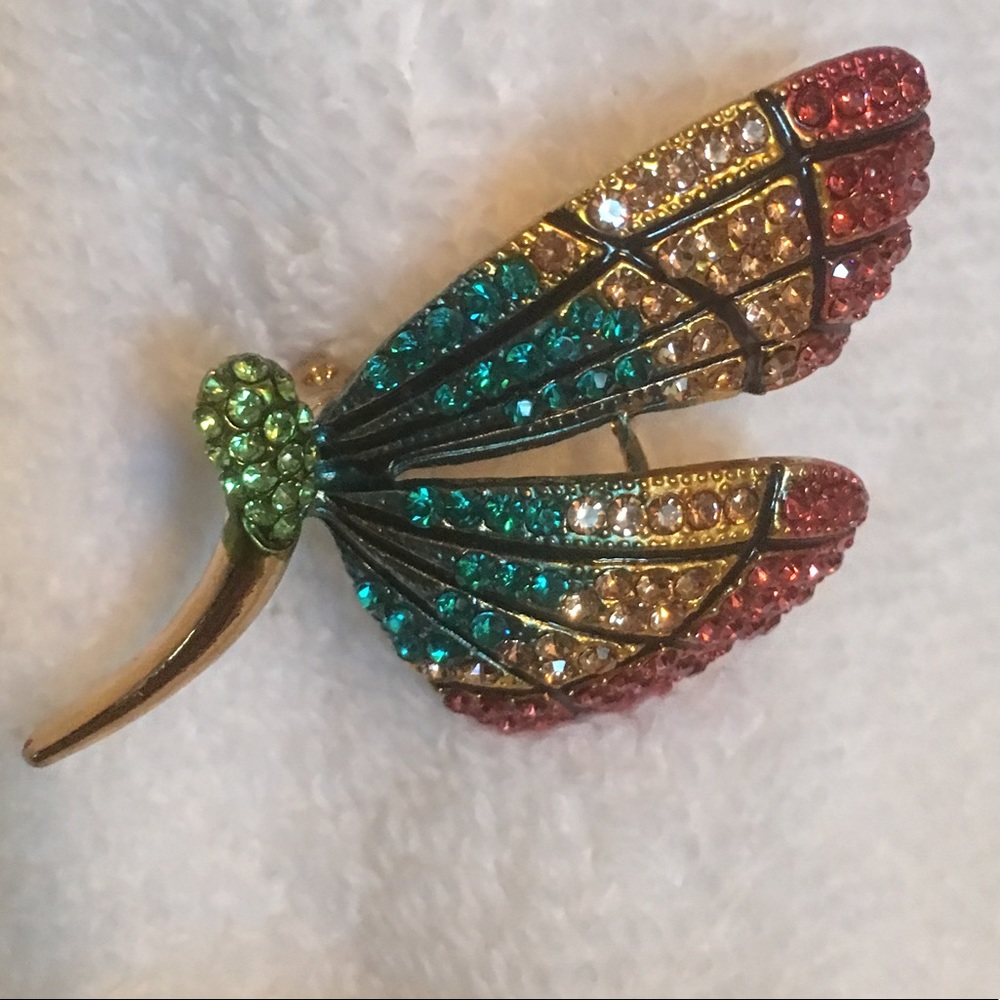 Brooch